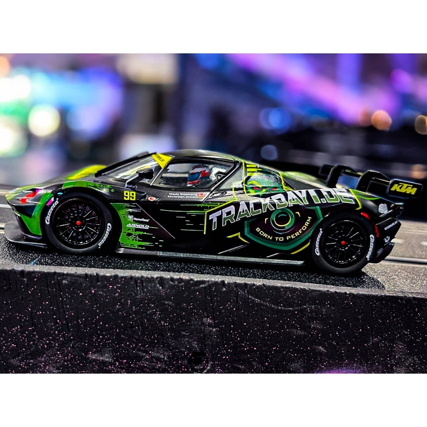 Carrera Digital 1:32 - KTM X-BOW GT2 - Slot Car Also Suits Scalextric