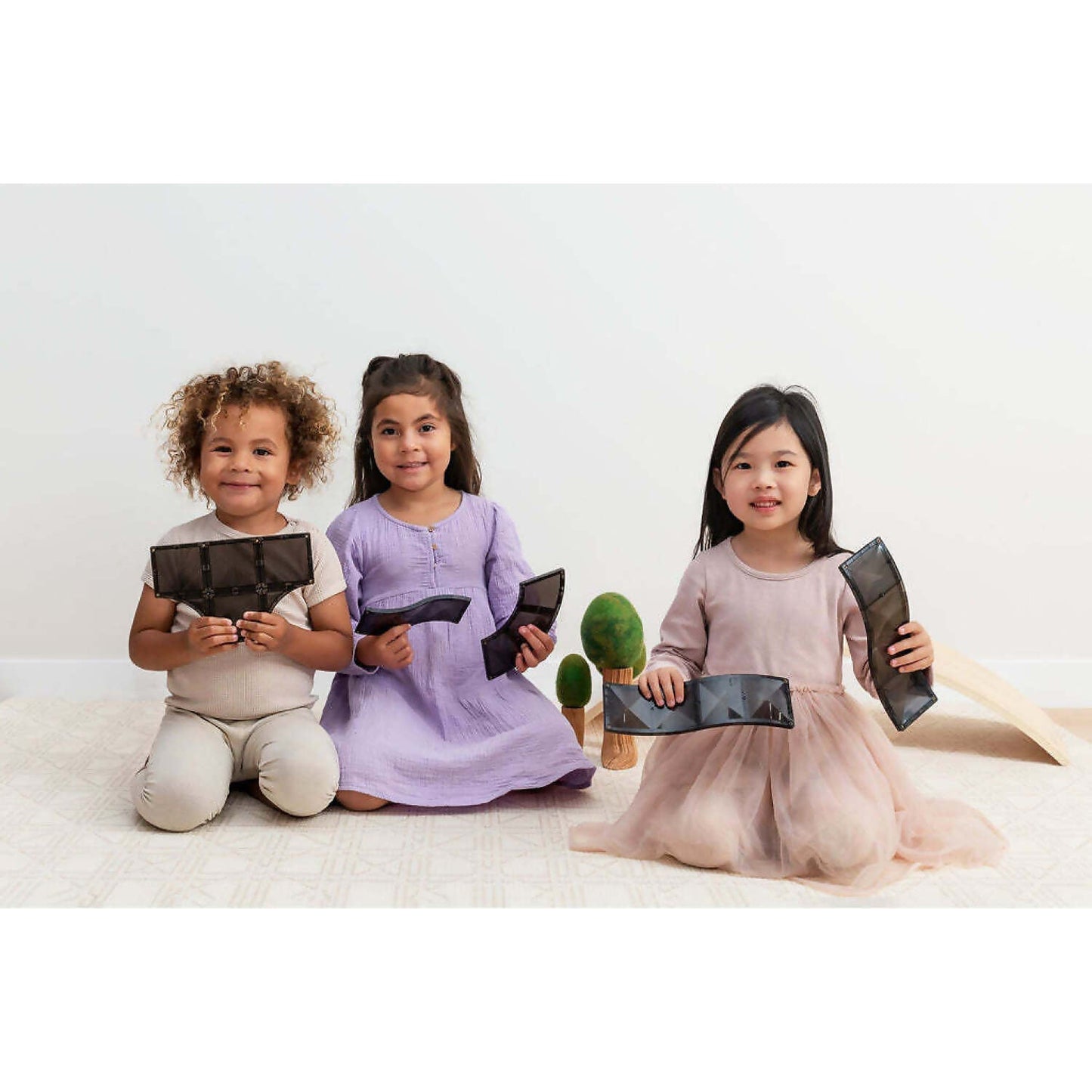 Connetix - Magnetic Tiles 16 Piece Ramps & Intersections Pack