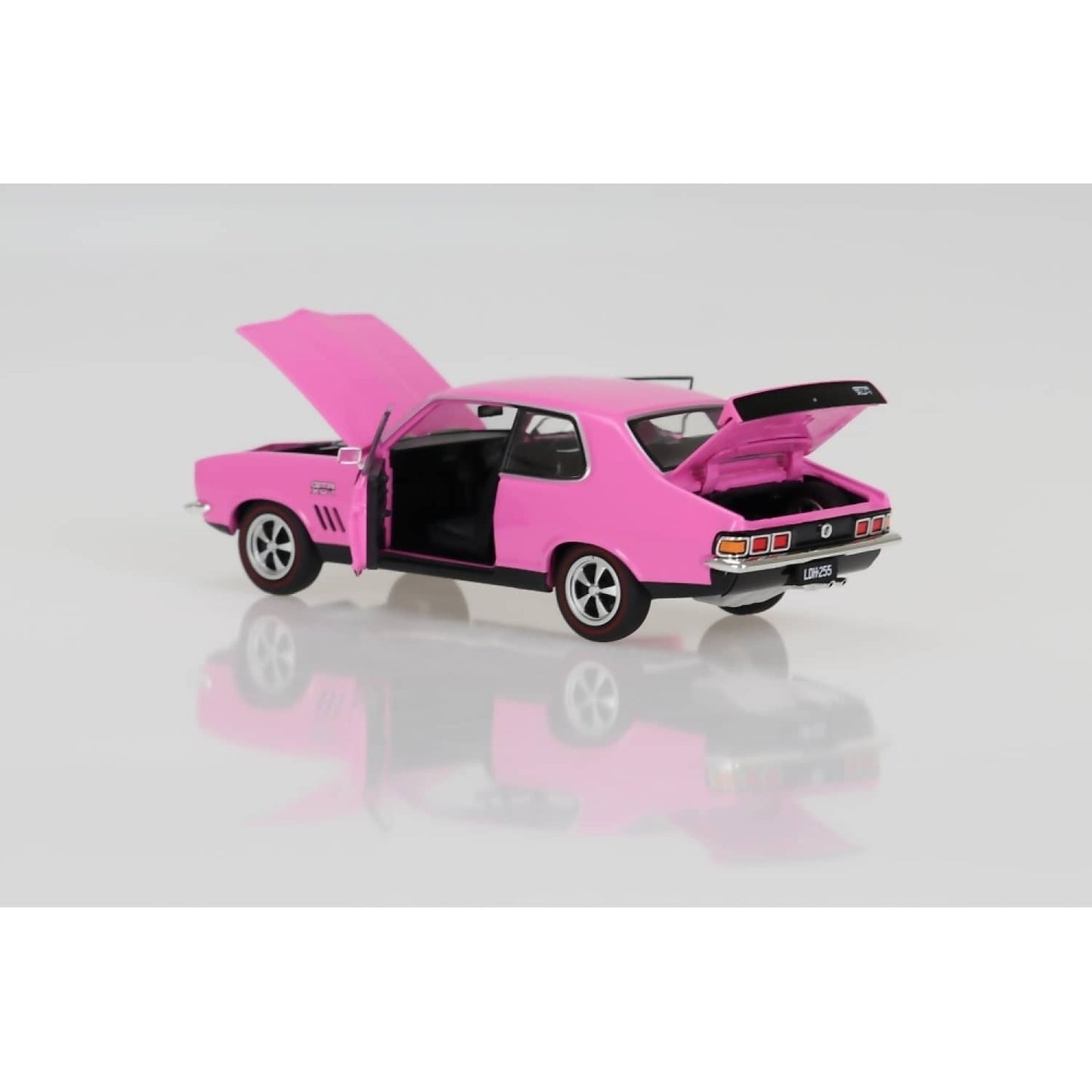 DDA Collectibles 1:24 Scale -Strike Me Pink LJ 308 Holden Torana - Diecast Model