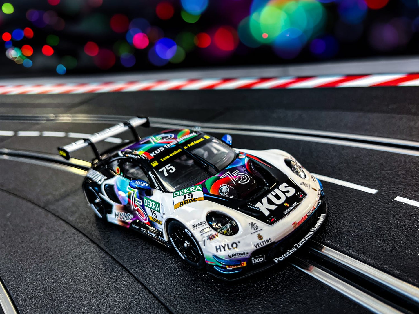 Carrera Evolution 1:32 - Porsche 911 GT3 R Team Bernhard No.75 DTM 2023 - Slot Car Also Suits Scalextric
