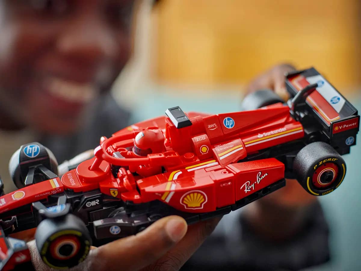 LEGO 77242 Ferrari SF-24 F1® Race Car - Speed Champions