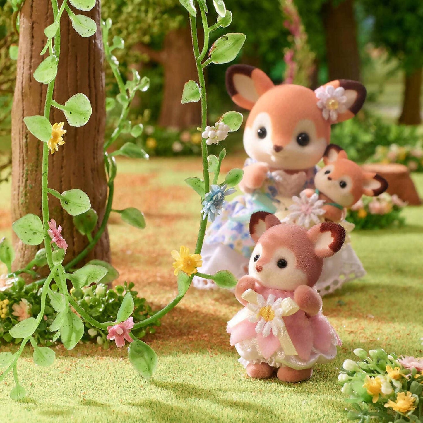 Sylvanian Families - Deer Babies Floral Swing Set Animal Doll Playset