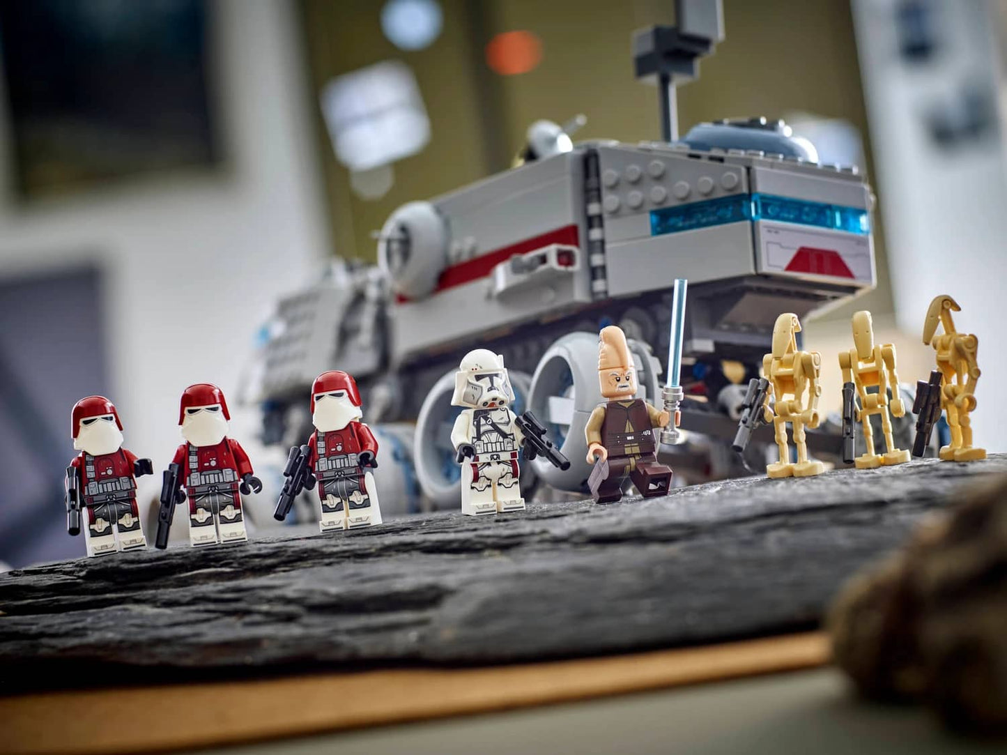 LEGO 75413 Republic Juggernaut - Star Wars