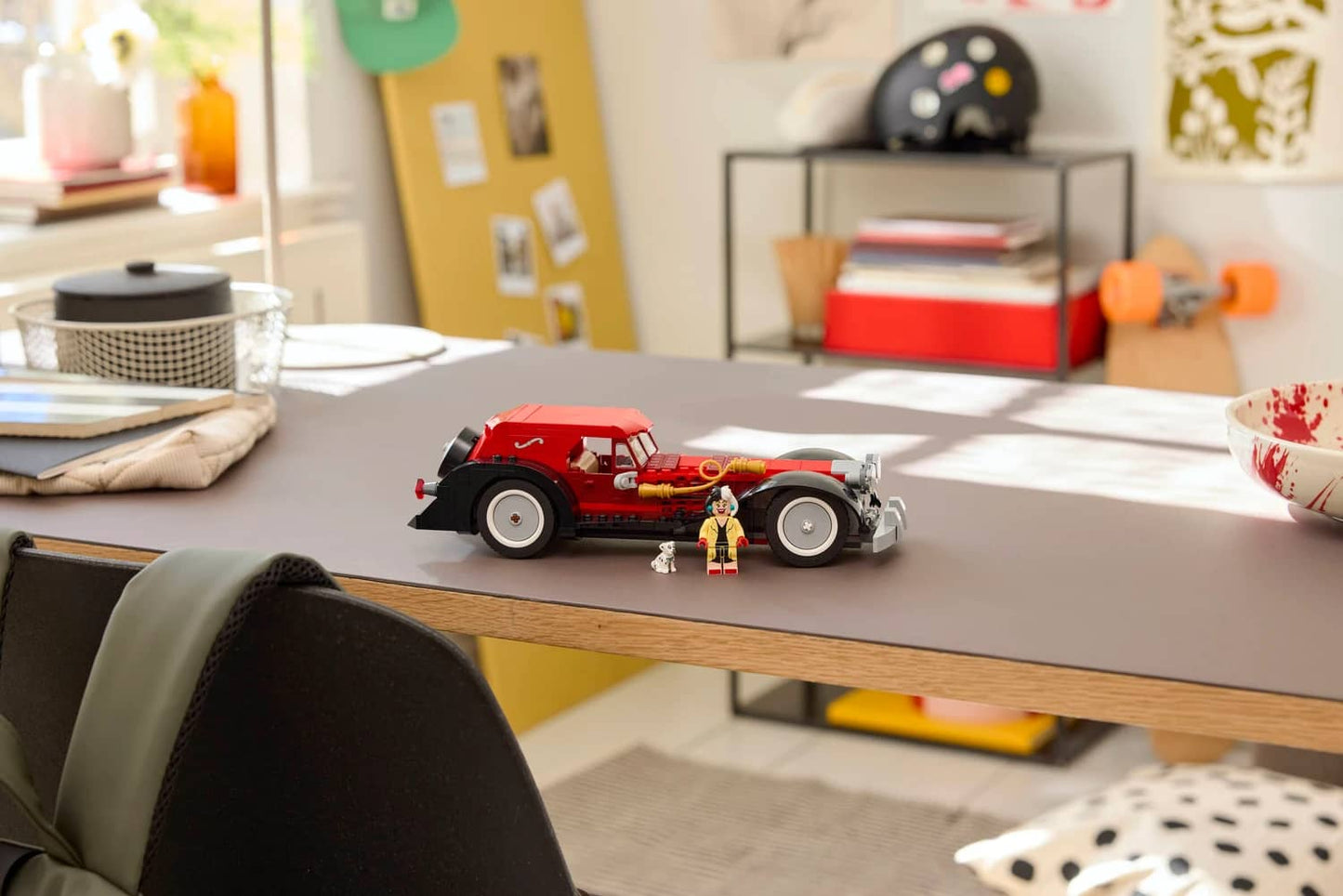 LEGO 43277 Cruella De Vil's Car - Disney