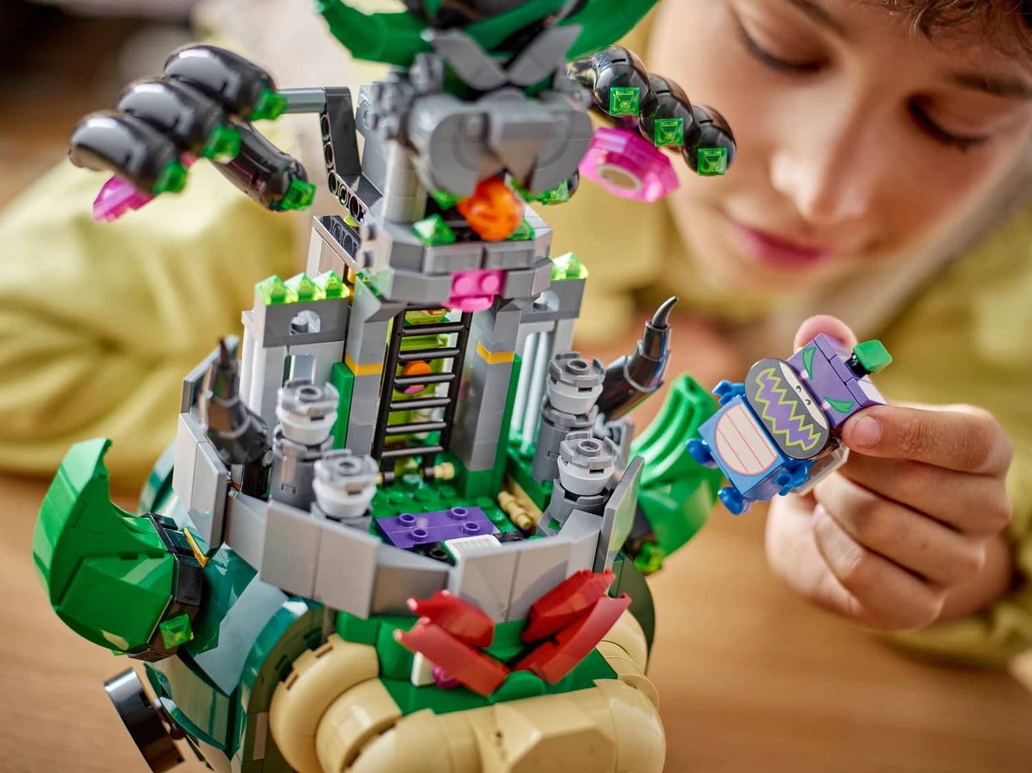 LEGO 72042 Prince Florian & Castle Bowser - Super Mario