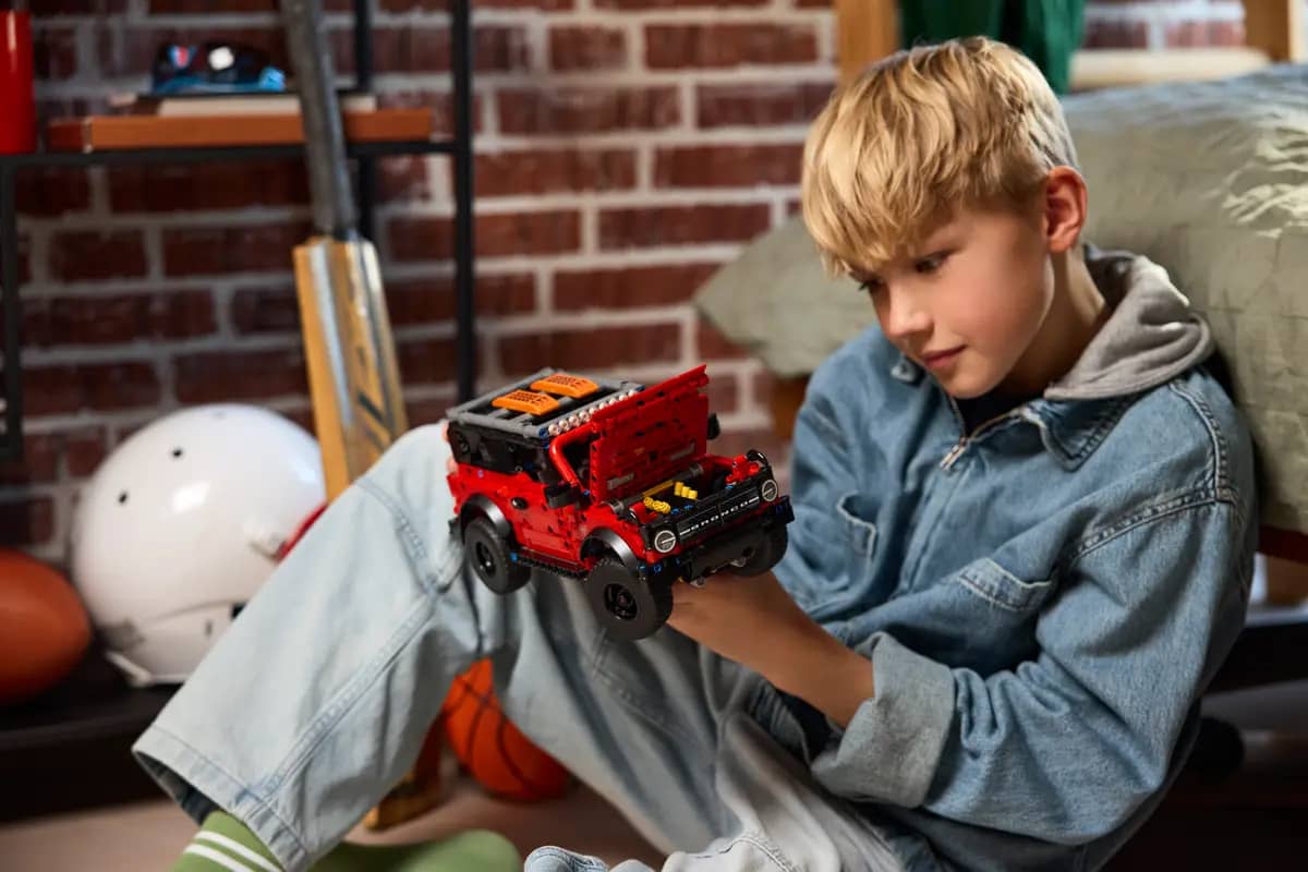 LEGO 42213 Ford Bronco® SUV - Technic