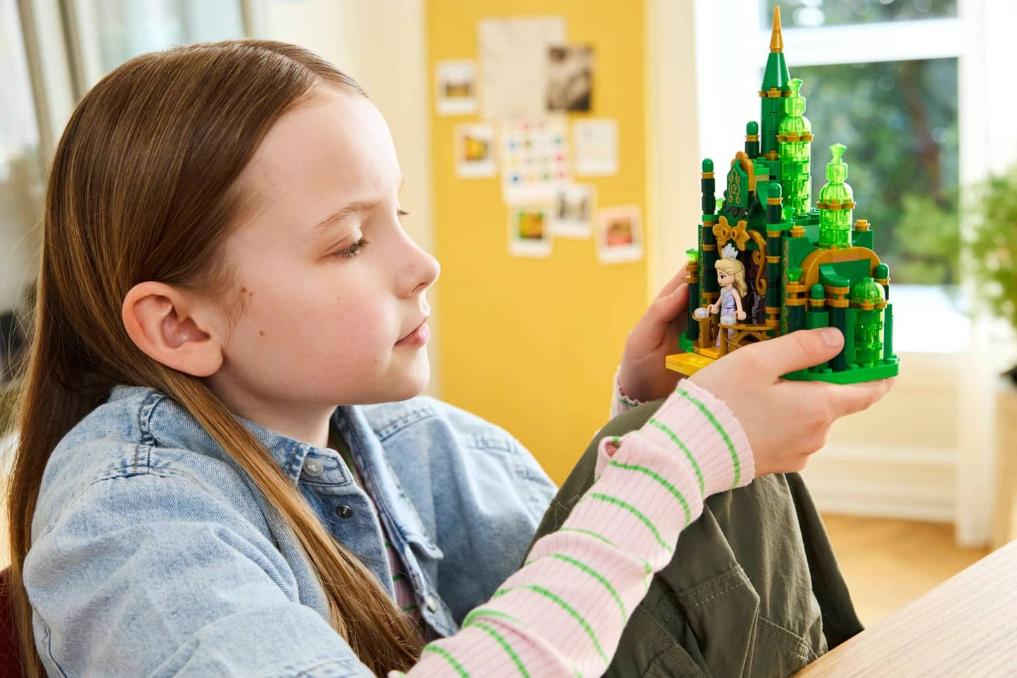 LEGO 75689 Emerald City & Kiamo Ko Castle - Wicked