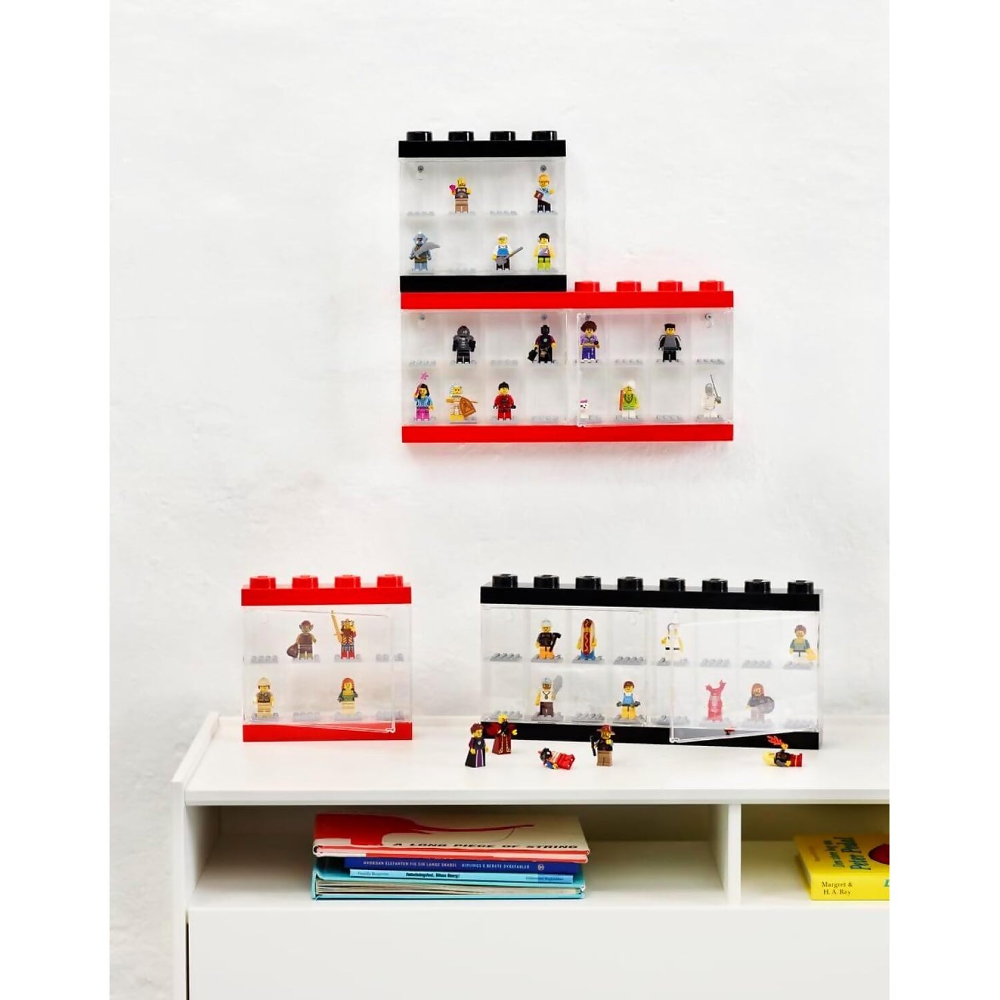 LEGO Minifigure Display Case 16 Black - Room Copenhagen
