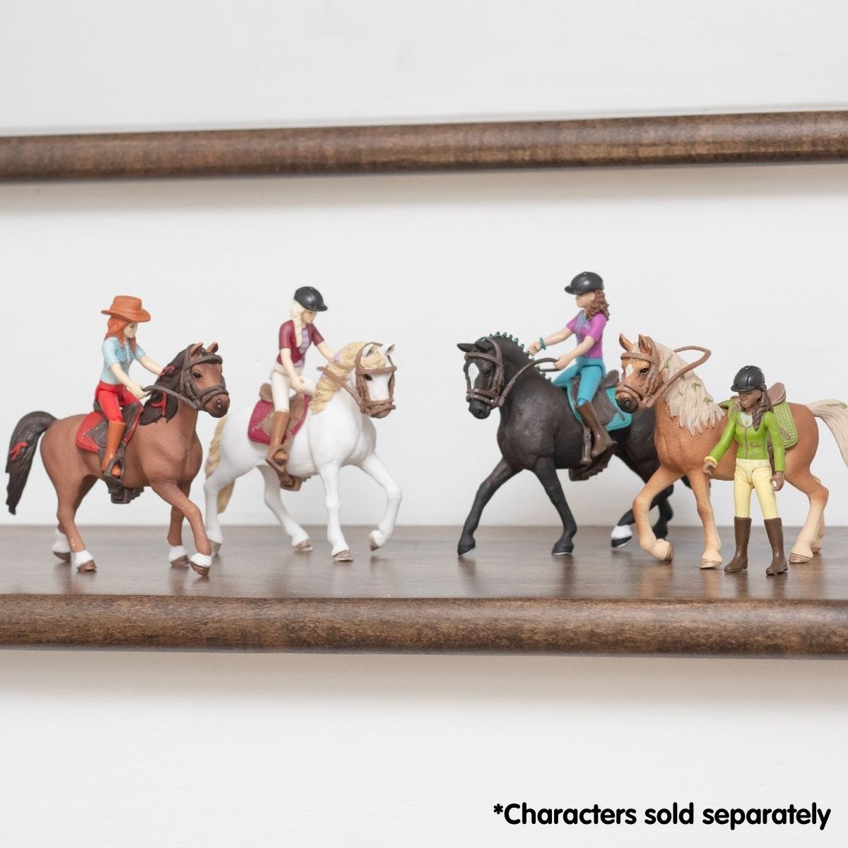Schleich - Horse Club Sarah &amp; Mystery Animal Playset