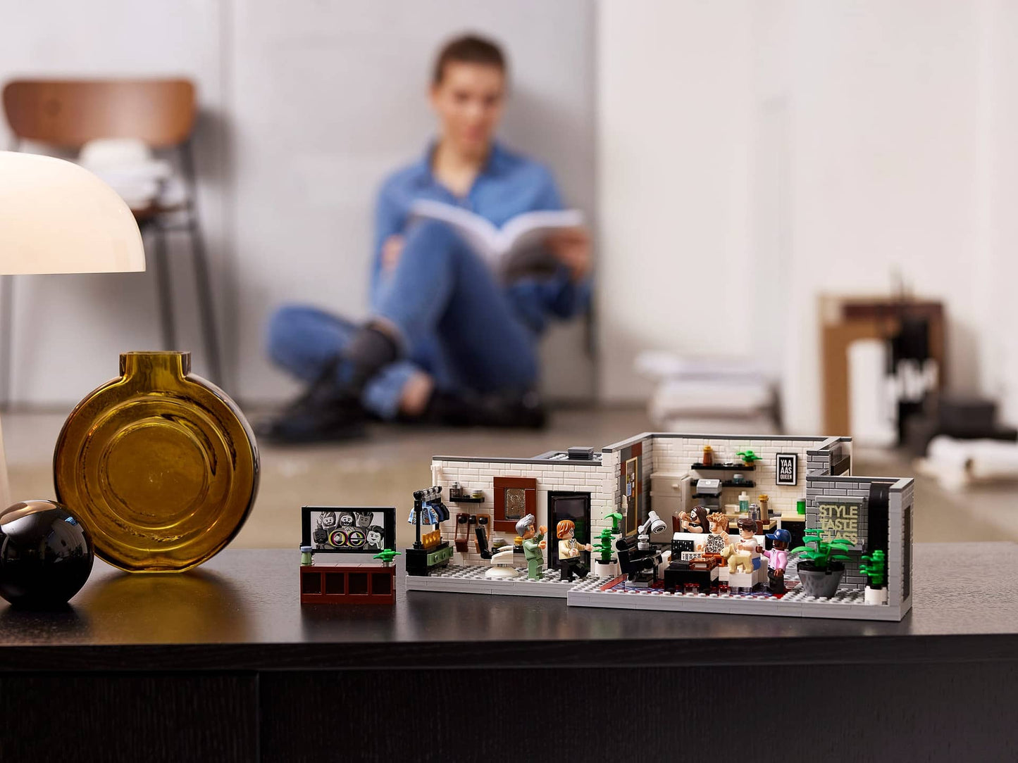 LEGO 10291 Queer Eye The Fab 5 Loft - ICONS