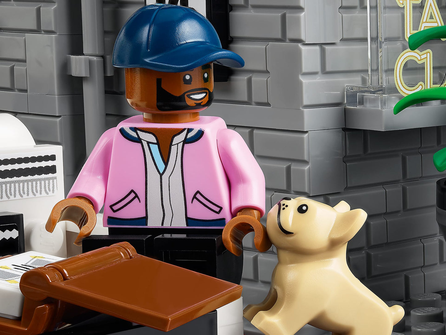 LEGO 10291 Queer Eye The Fab 5 Loft - ICONS