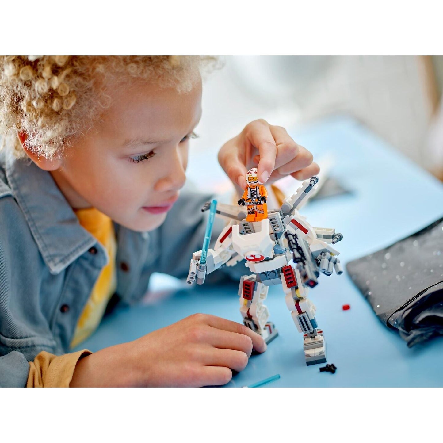 LEGO 75390 Luke Skywalker X-Wing Mech - Star Wars