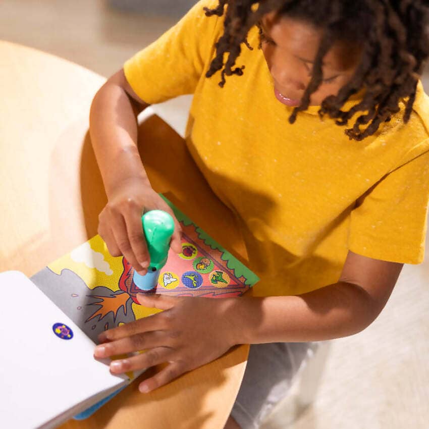 Melissa & Doug - Sticker Wow! Activity Pad & Sticker Stamper - Dinosaur