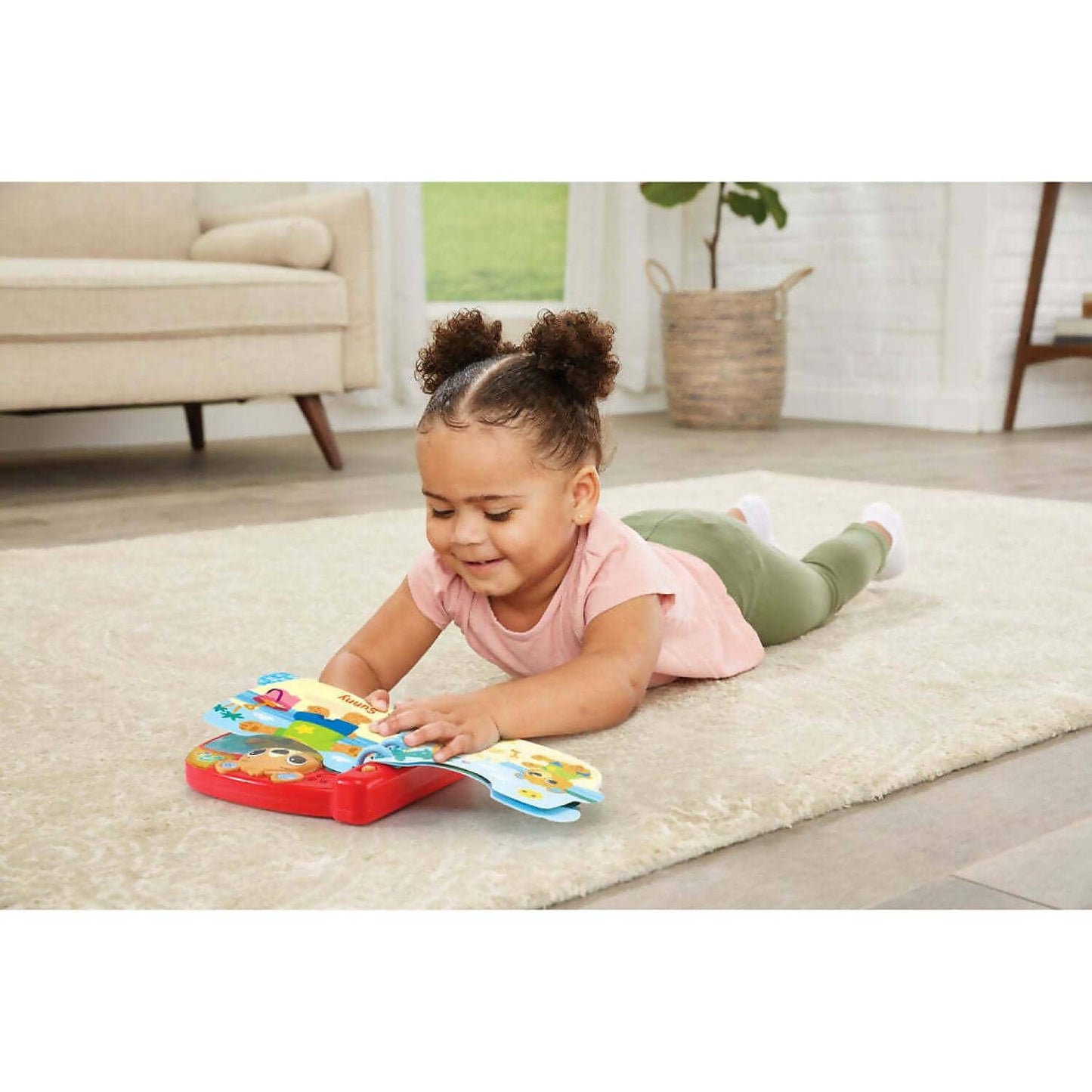 Vtech - Four Seasons Dress-up Book