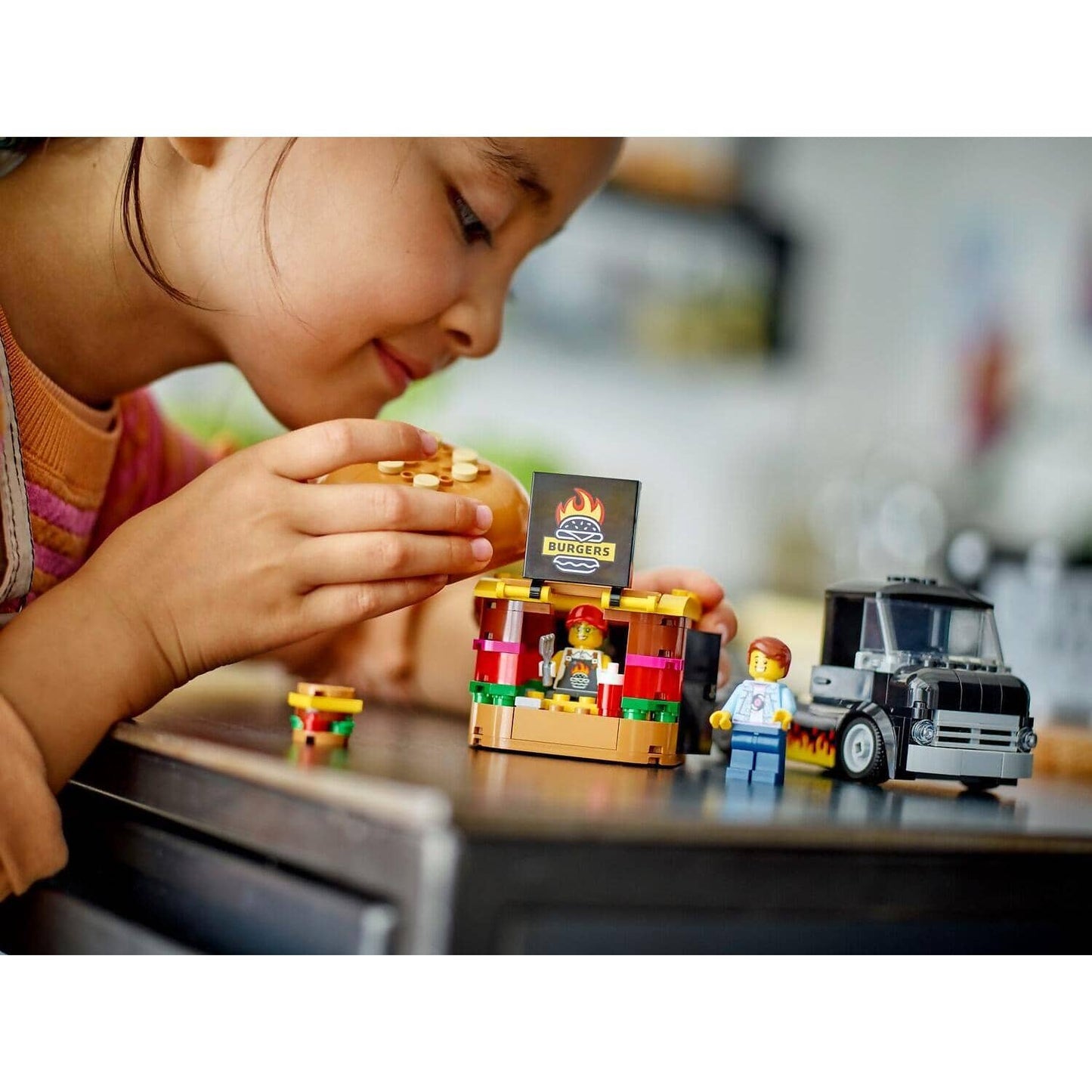LEGO 60404 Burger Truck - City