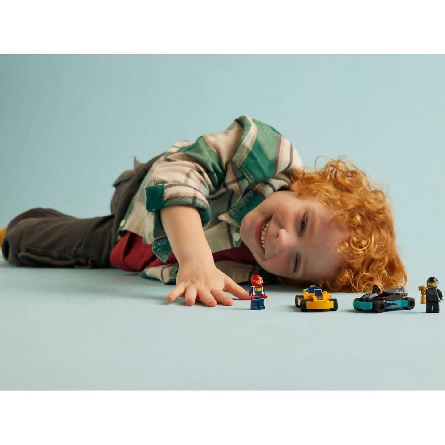 LEGO 60400 Go-Karts and Race Drivers - City