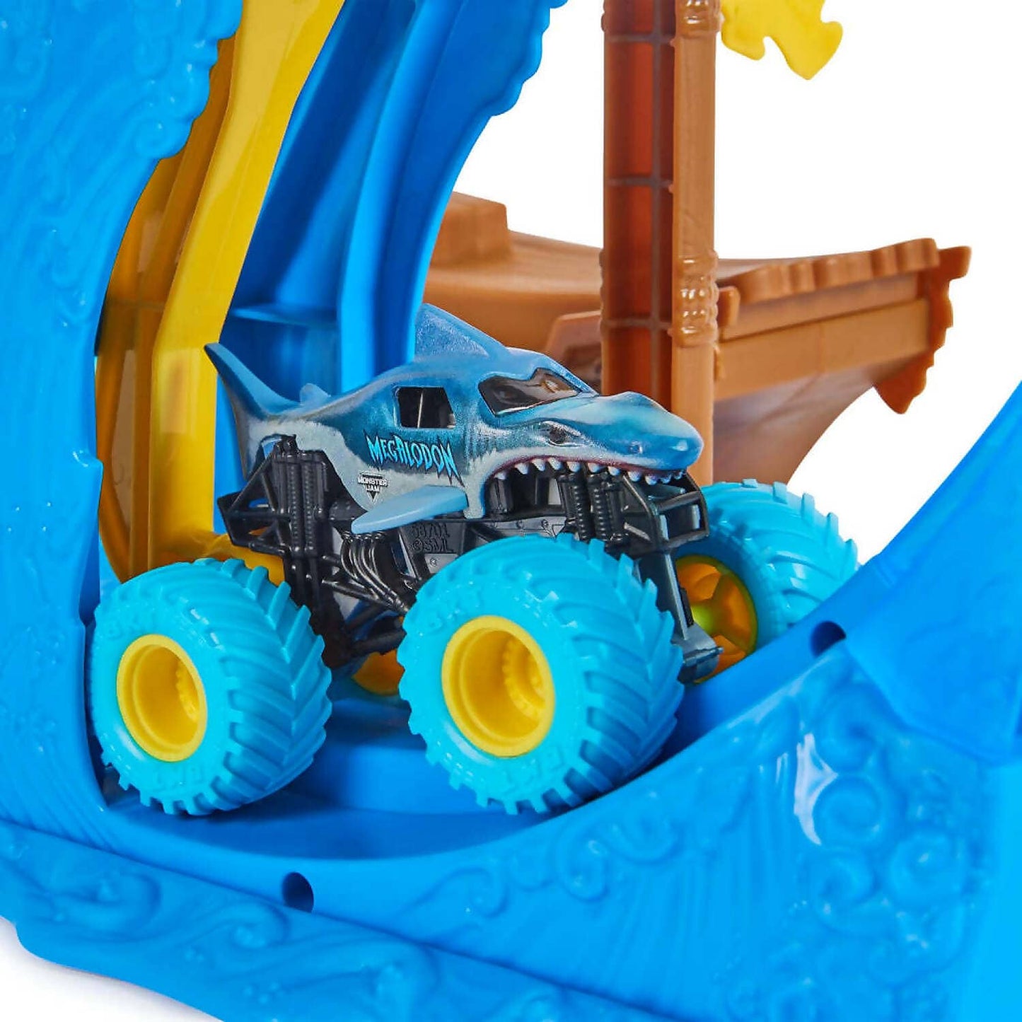 Monster Jam - Megalodon Loop Of Doom Stunt Playset - Spin Master