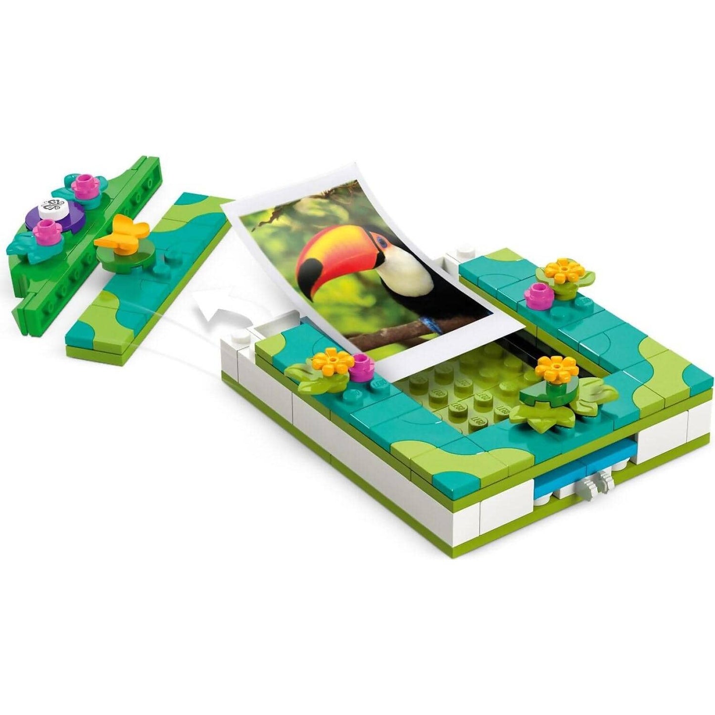 LEGO 43239 Mirabel's Photo Frame and Jewelry Box - Disney