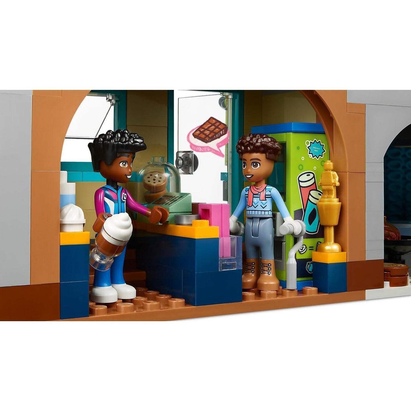 LEGO 41756 Holiday Ski Slope and Cafe - Friends