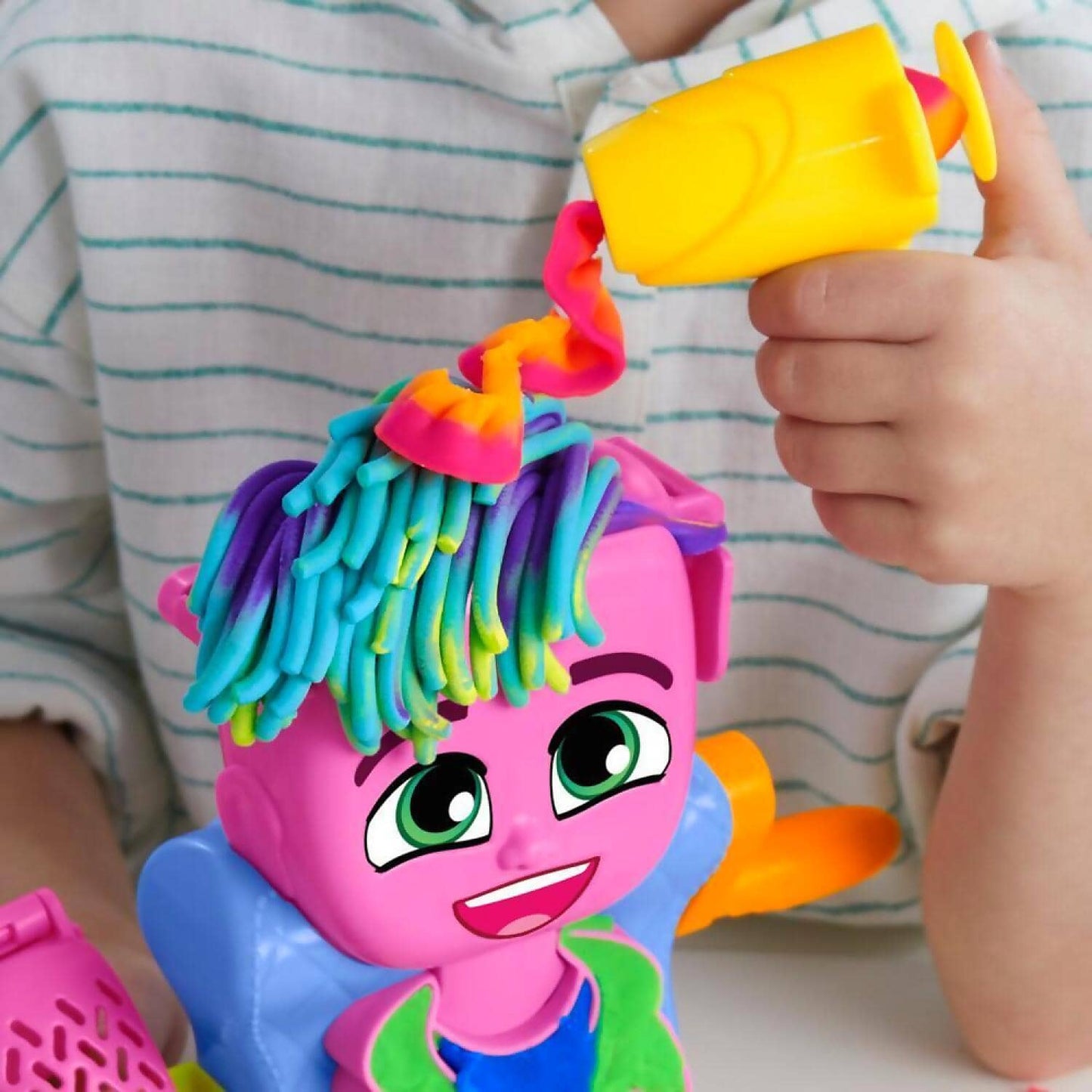 Play-doh - Hair Stylin Salon Playset Pretend Play Toy Set For Kids Ages 3+