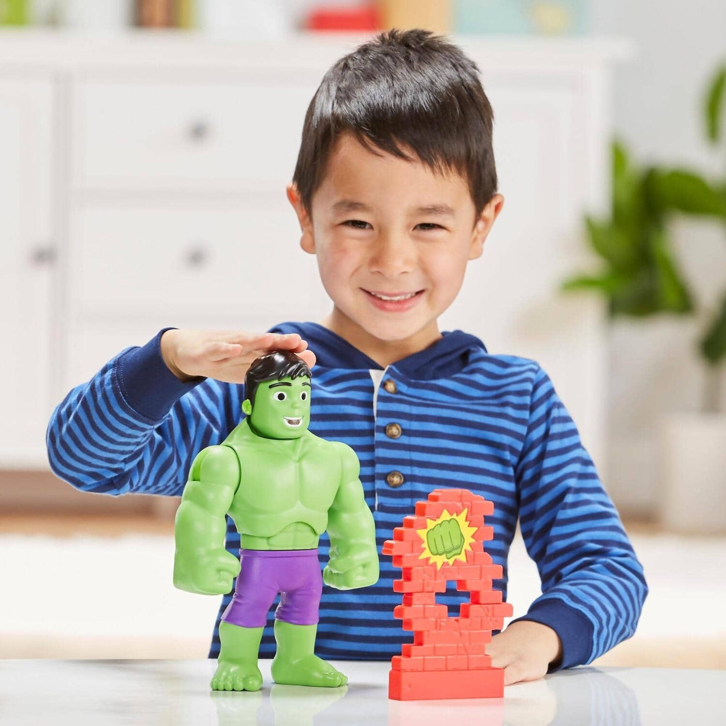 Marvel - Spidey And His Amazing Friends Power Smash Hulk Preschool Toy Face-changing 10-inch Hulk Action Figure Ages 3+