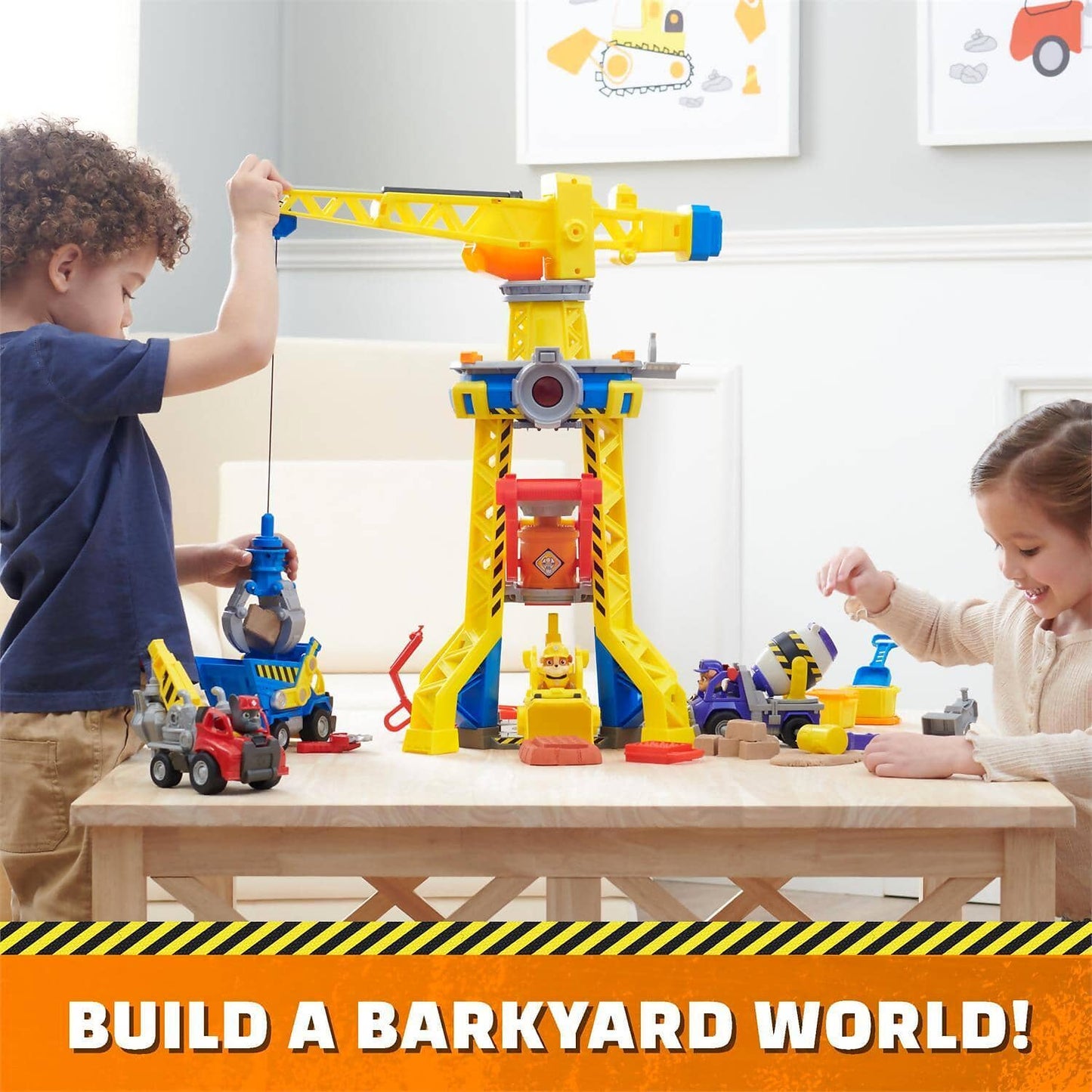 Paw Patrol - Rubble & Crew Bark Yard Crane Tower Playset With Rubble Action Figure Toy Bulldozer & Kinetic Build-it Play Sand - Spin Master