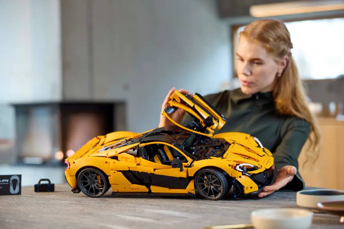 LEGO 42172 McLaren P1™ - Technic