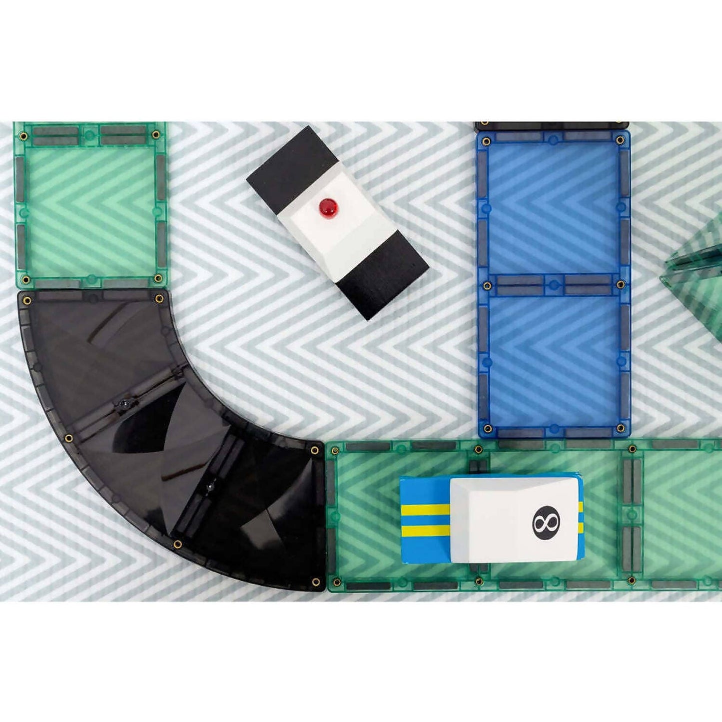 Connetix - Magnetic Tiles 16 Piece Ramps & Intersections Pack