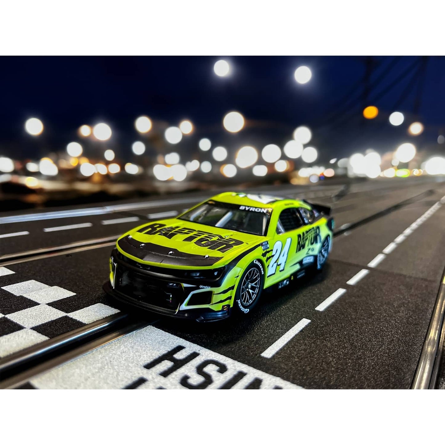 Carrera Evolution 1:32 - NASCAR Camaro NextGen ZL1 Hendrick Motorsports William Byron No.24 - Slot Car Also Suits Scalextric