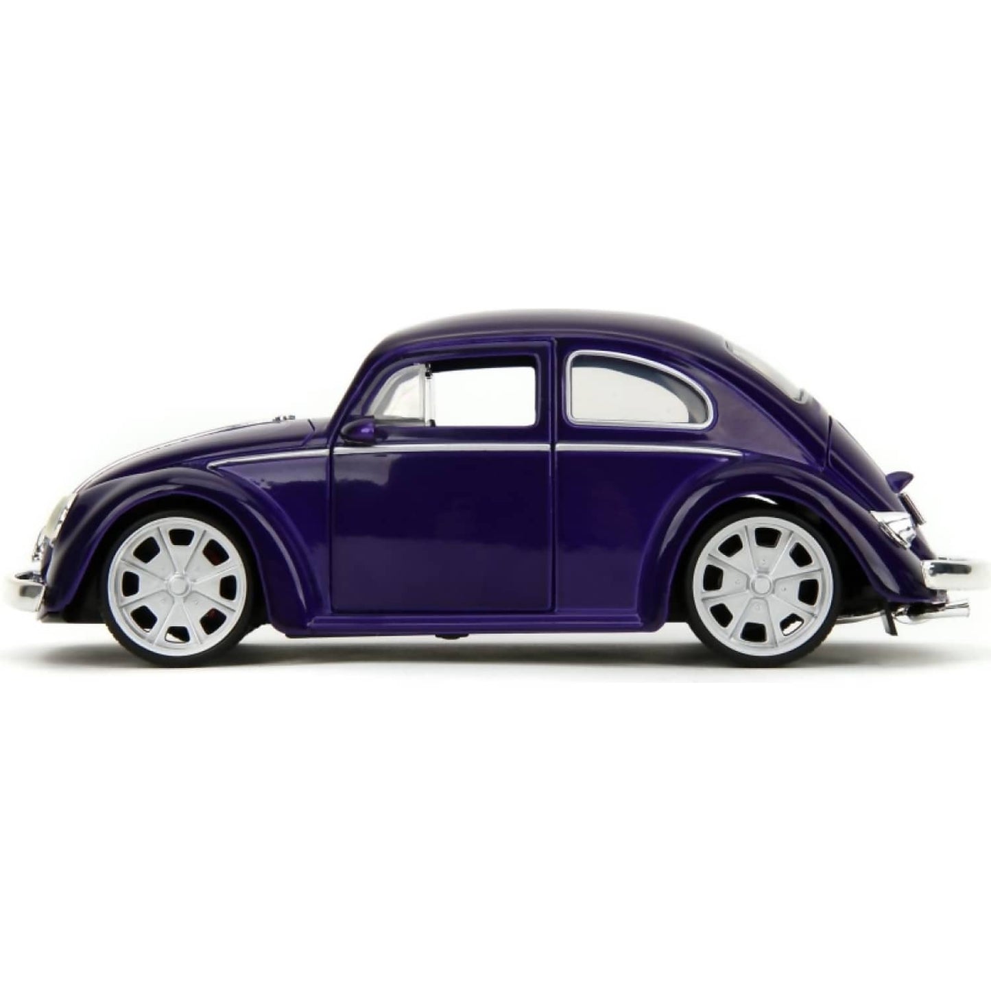 Jada Toys - Wednesday VW Beetle with Wednesday Figure 1:24 Scale Diecast Vehicle Figure Set