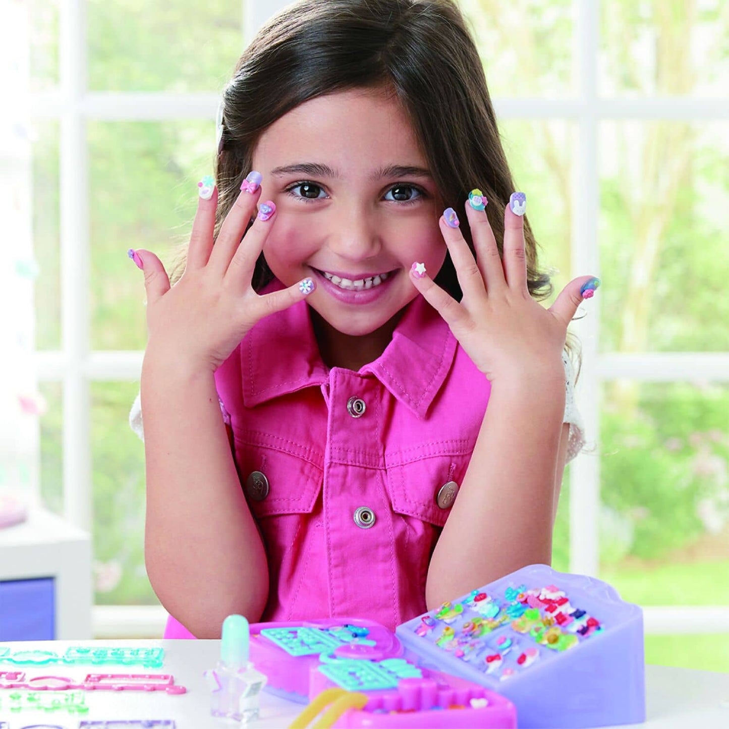 Aquabeads - Design N Display Nail Studio