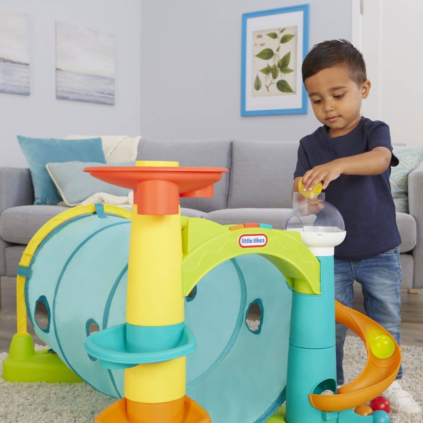 Little Tikes - 2-in-1 Activity Tunnel