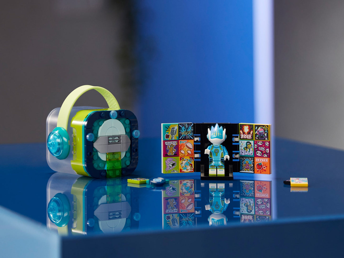 LEGO 43104 Alien DJ BeatBox - VIDIYO