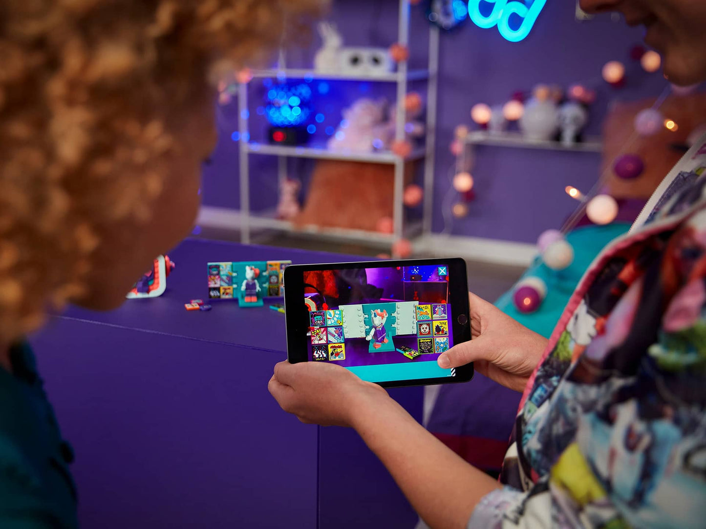 LEGO 43107 HipHop Robot BeatBox - VIDIYO