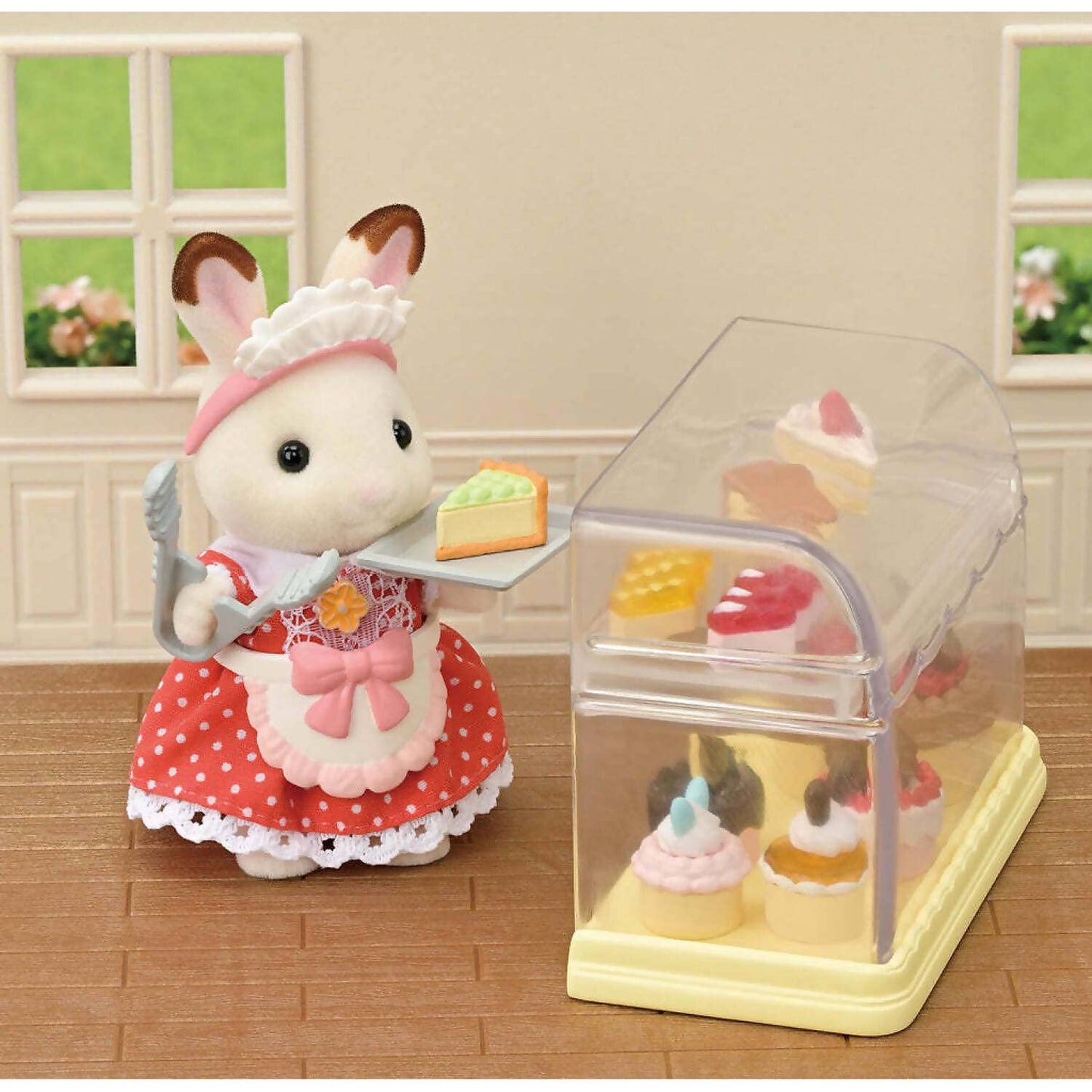 Sylvanian Families - Village Cake Shop Starter Set Animal Doll Playset