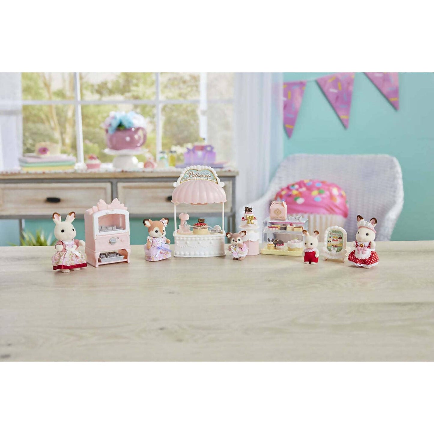 Sylvanian Families - Village Cake Shop Starter Set Animal Doll Playset