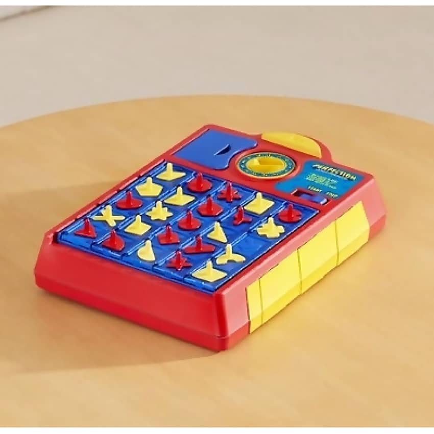 Hasbro Gaming - Perfection Board Game - Hasbro