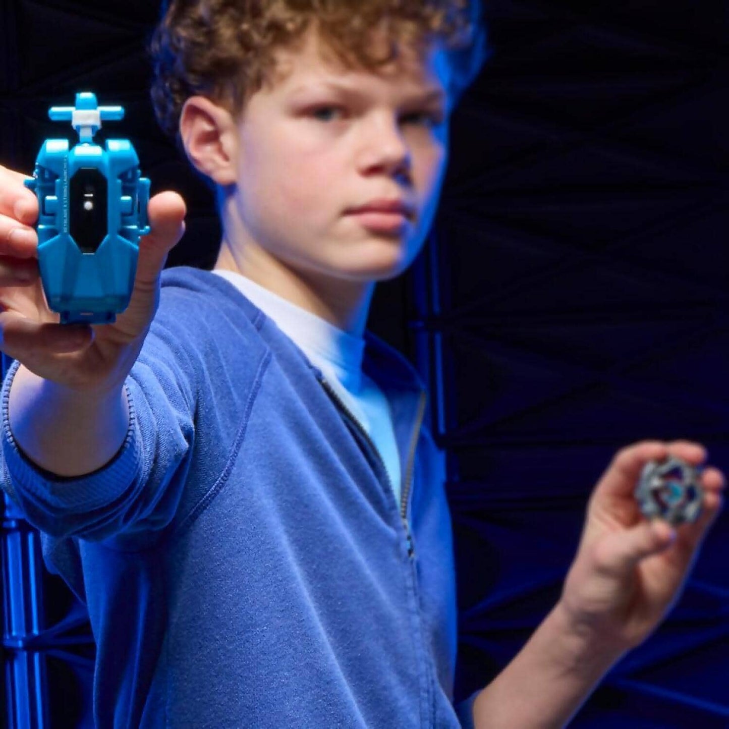 Beyblade X - Cobalt Dragoon 2-60C Deluxe Left-spin String Launcher Set