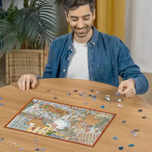 Ravensburger - Here Comes Christmas! Jigsaw Puzzle 500pc