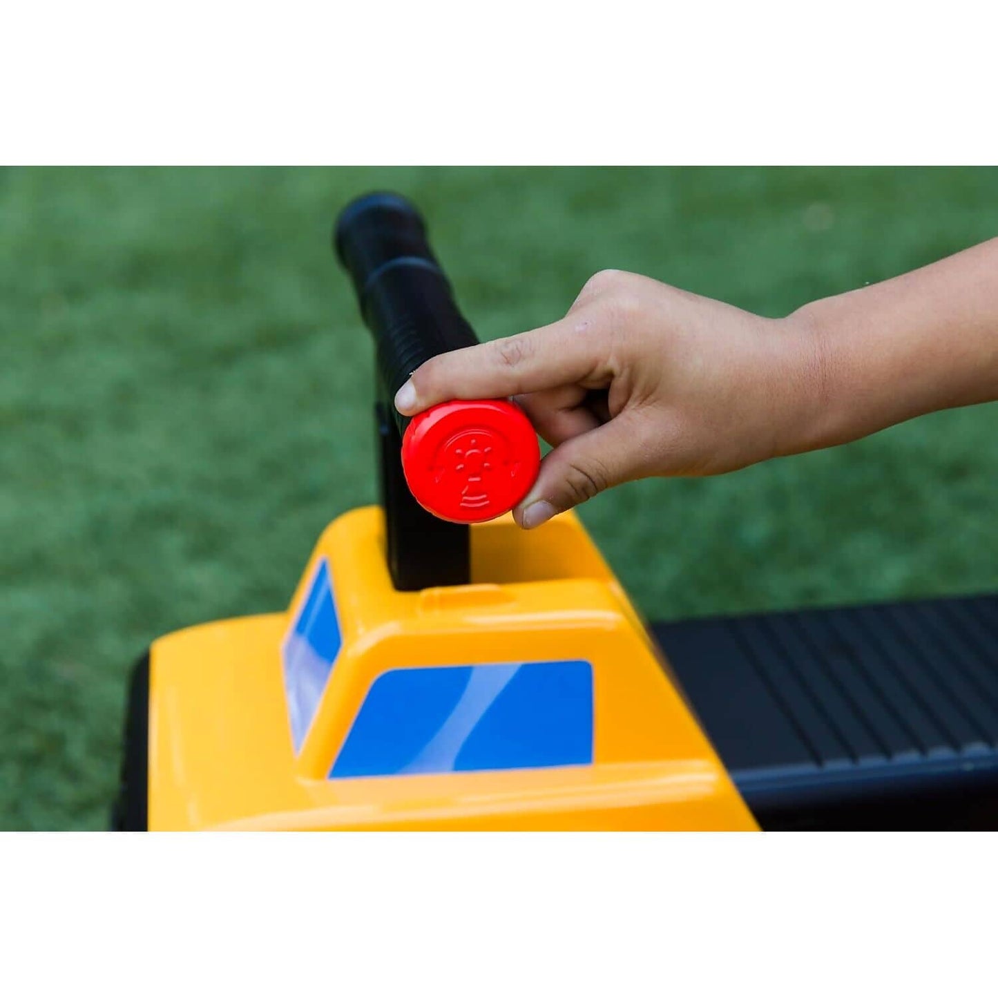 CAT  - Play And Ride Dump Truck 2-in-1 Vehicle