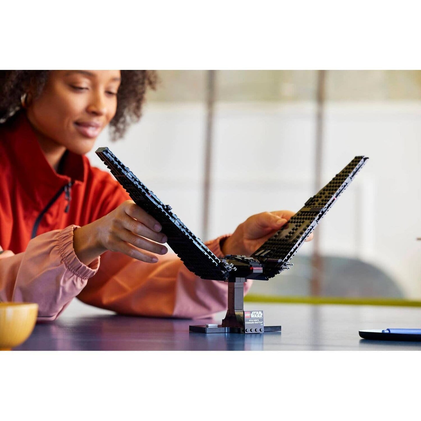 LEGO 75406 Kylo Ren's Command Shuttle - Star Wars
