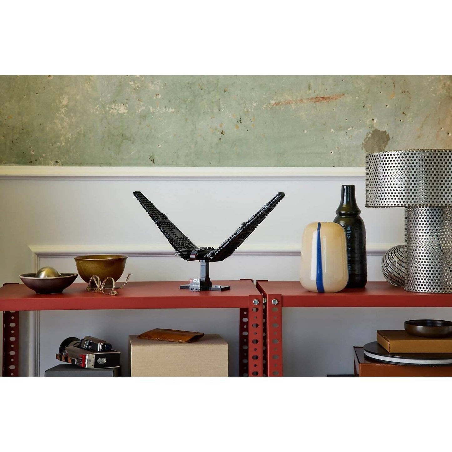 LEGO 75406 Kylo Ren's Command Shuttle - Star Wars