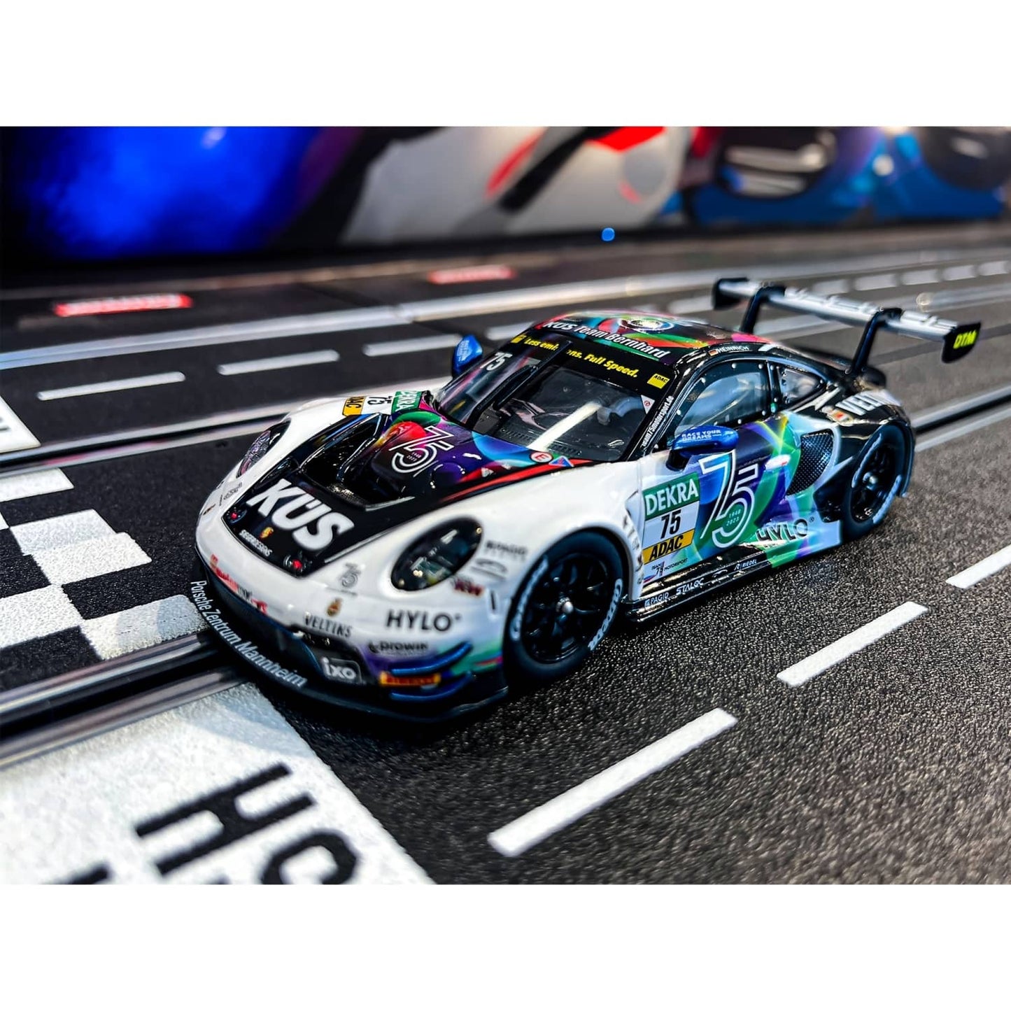 Carrera - Digital 1:32 Porsche 911 GT3 R Team Bernhard No.75 DTM 2024 Slot Car Also Suits Scalextric