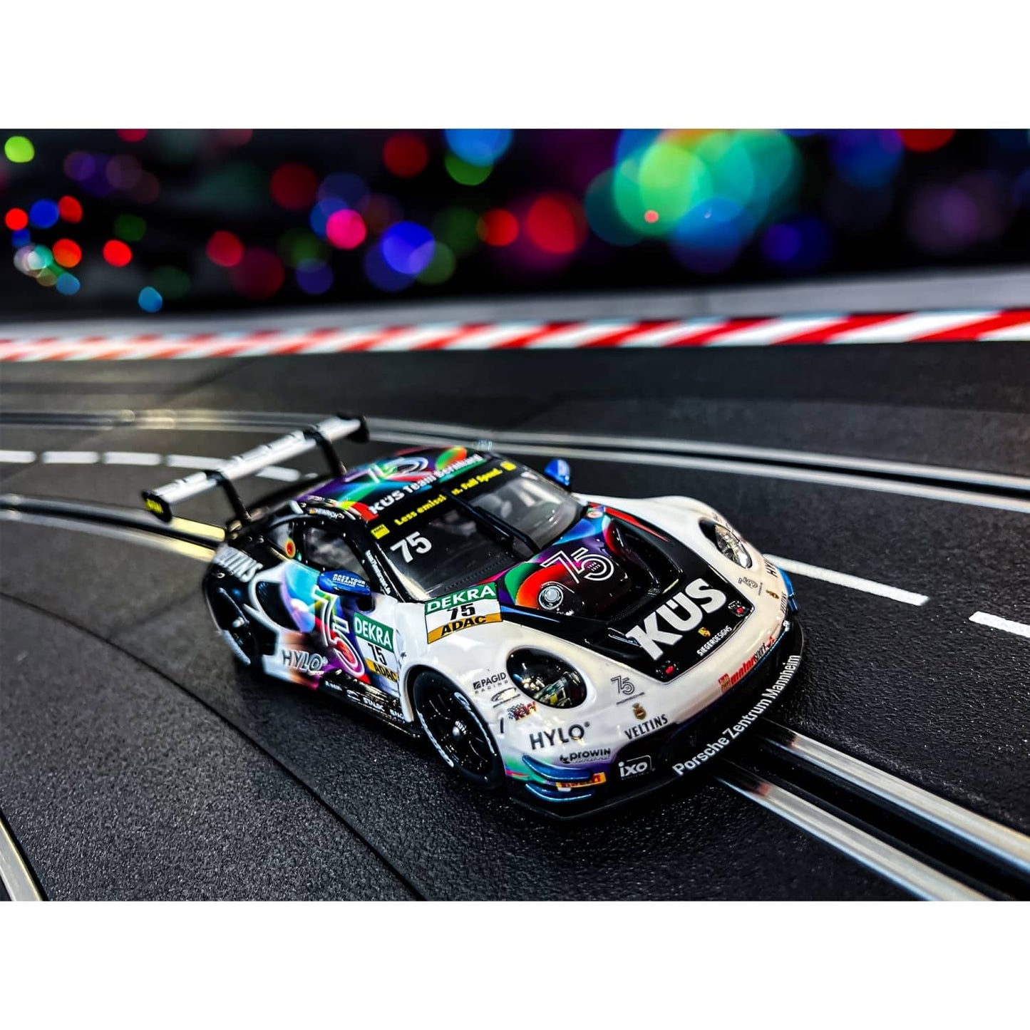 Carrera - Digital 1:32 Porsche 911 GT3 R Team Bernhard No.75 DTM 2024 Slot Car Also Suits Scalextric