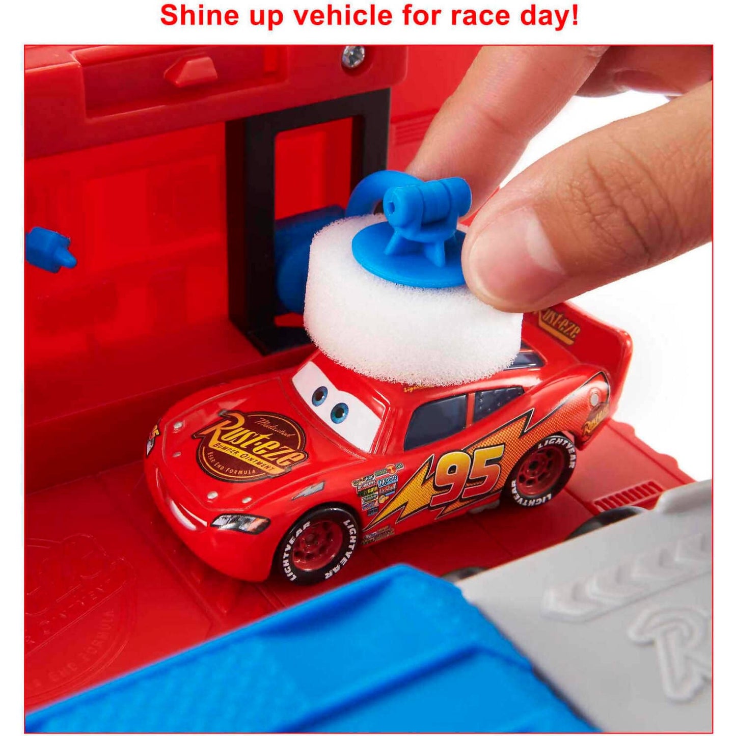 Disney Pixar - Cars Transforming Mack Playset - Mattel