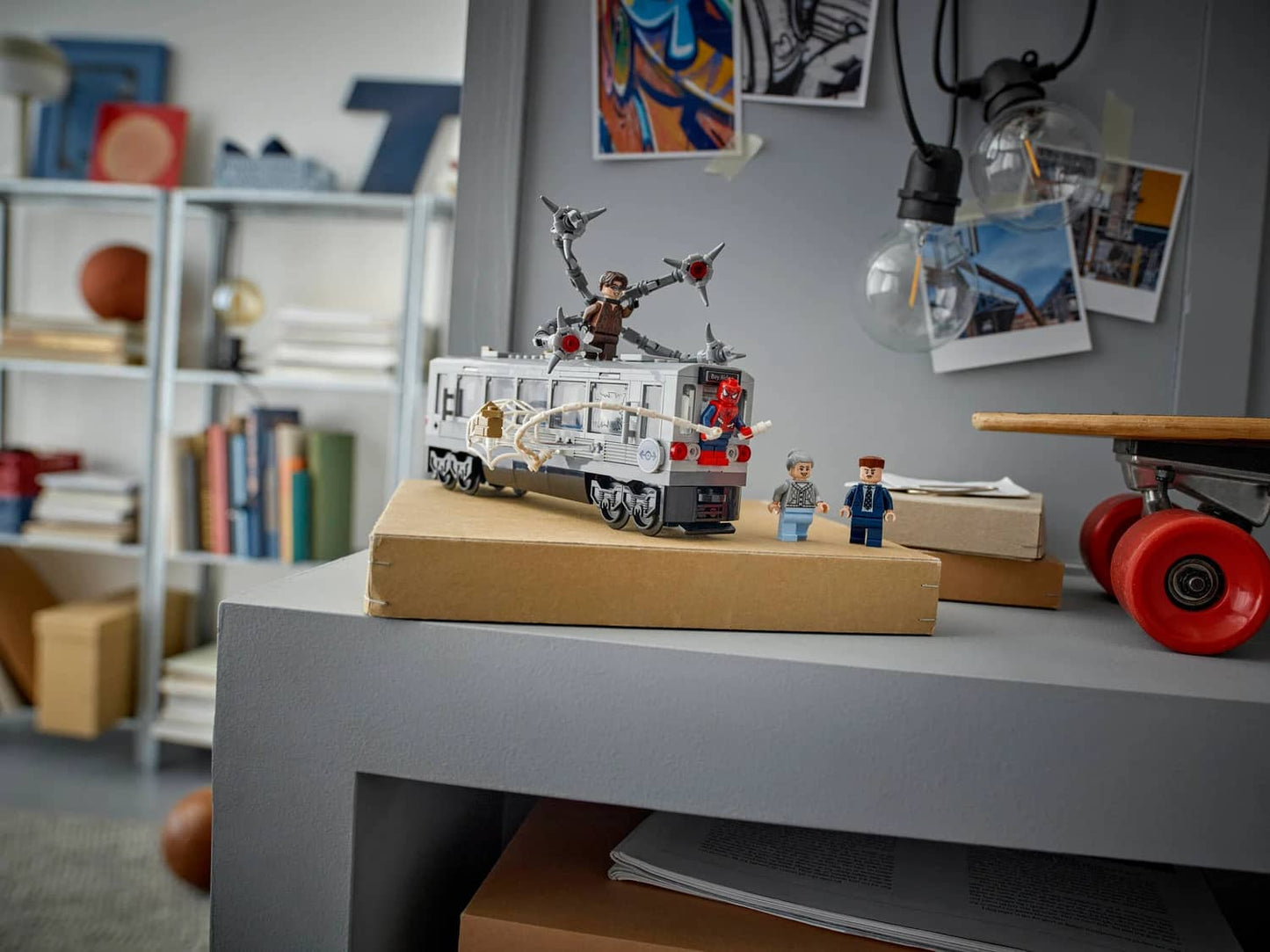 LEGO 76321 Spider-Man vs. Doc Ock Subway Train Scene - Marvel Super Heroes