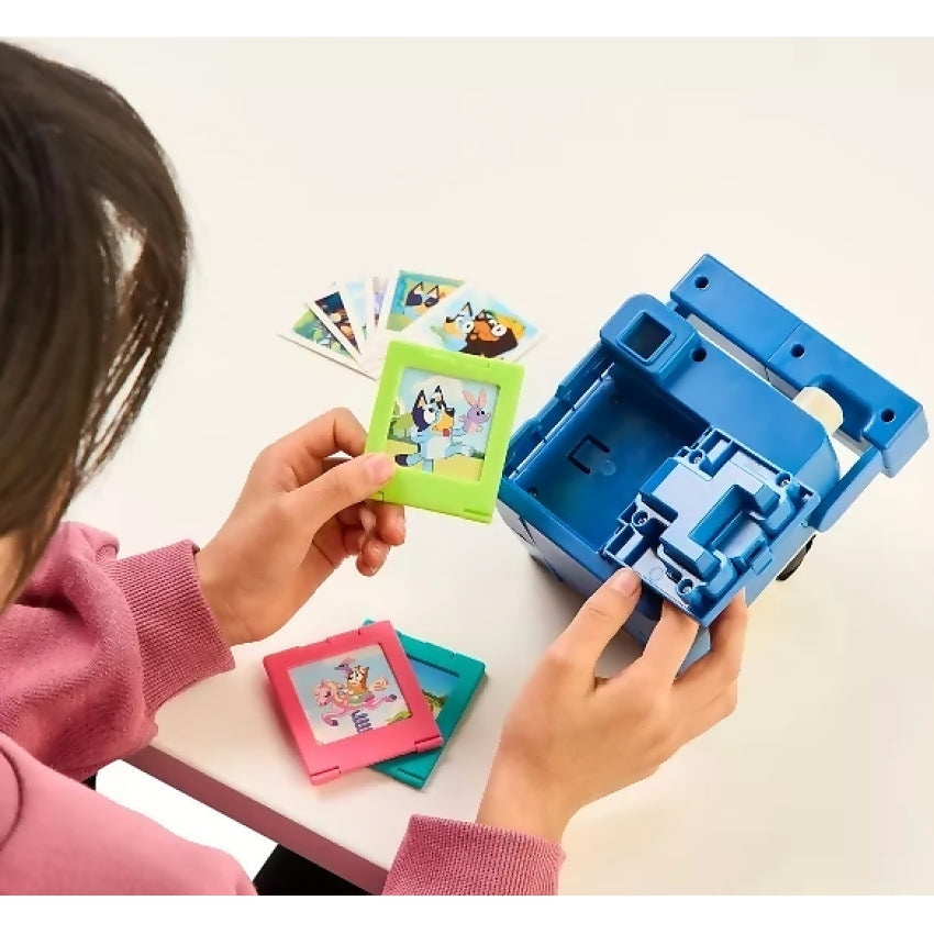 Bluey - Bluey's Chikit Chikit Camera Role-Play