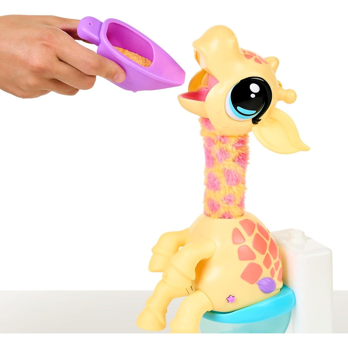 Little Live Pets - Gotta Go Giraffe Gigi Jungle Series Interactive Pet