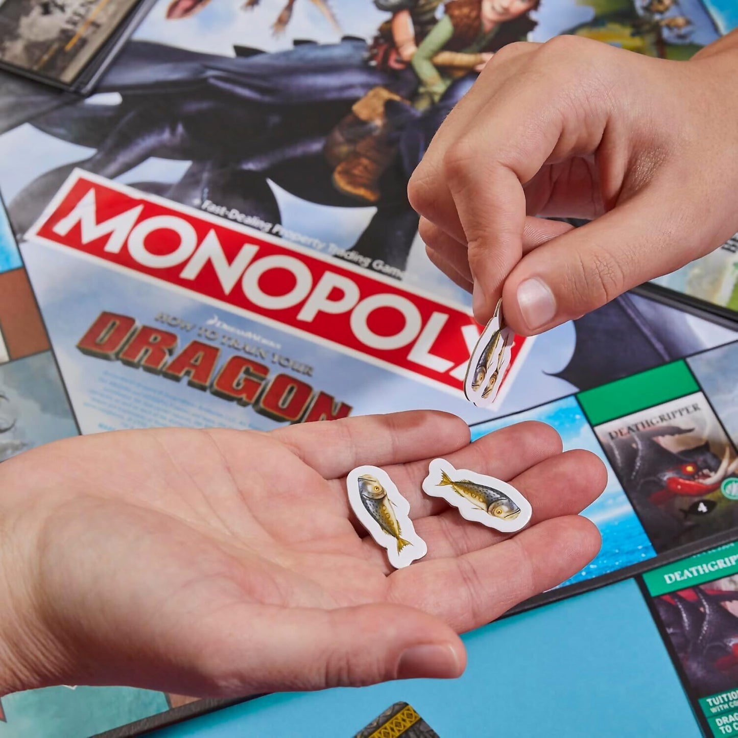 Hasbro Gaming - Monopoly DreamWorks How to Train Your Dragon Edition Board Game