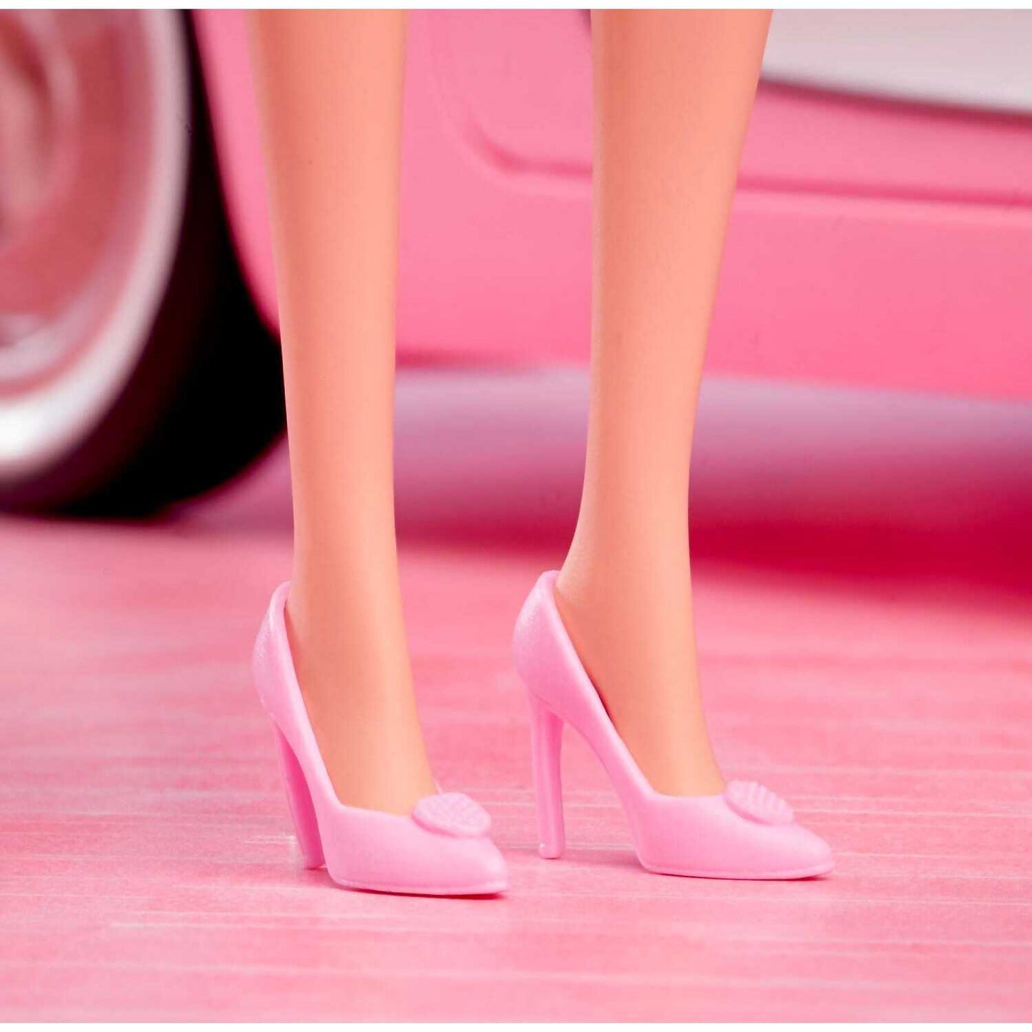 Barbie - The Movie Doll Margot Robbie As Barbie Collectible Doll Wearing Pink Blouse & Skirt Set - Mattel